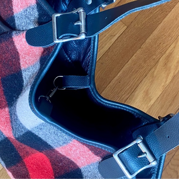 LL Bean Buffalo Plaid with Black Leather Trim Shoulder Bag Signature Collection - Picture 5 of 12